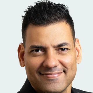 Prof. Tiago Costa